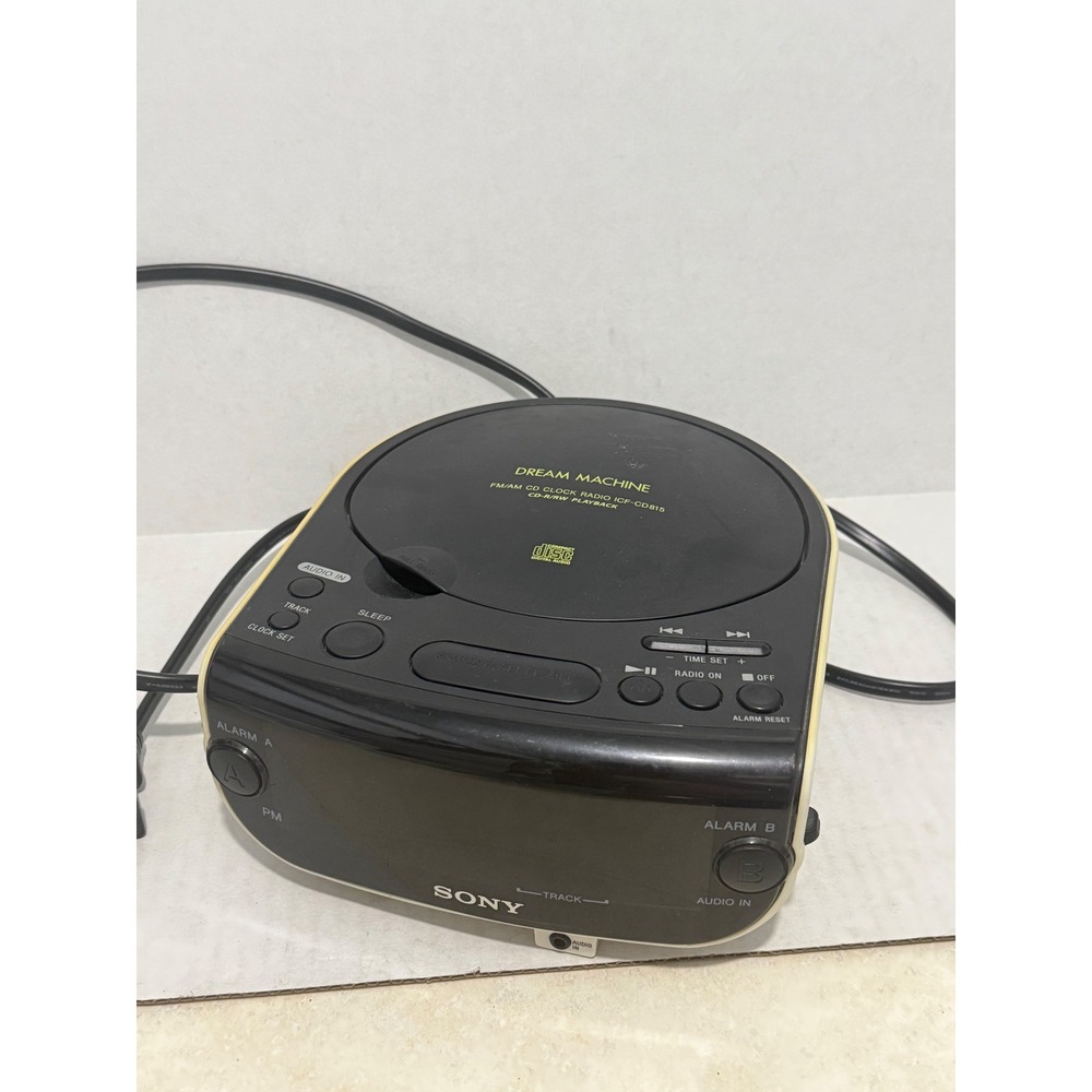 Sony Dream Machine FM/AM CD Clock Radio Black White ICF-CD815